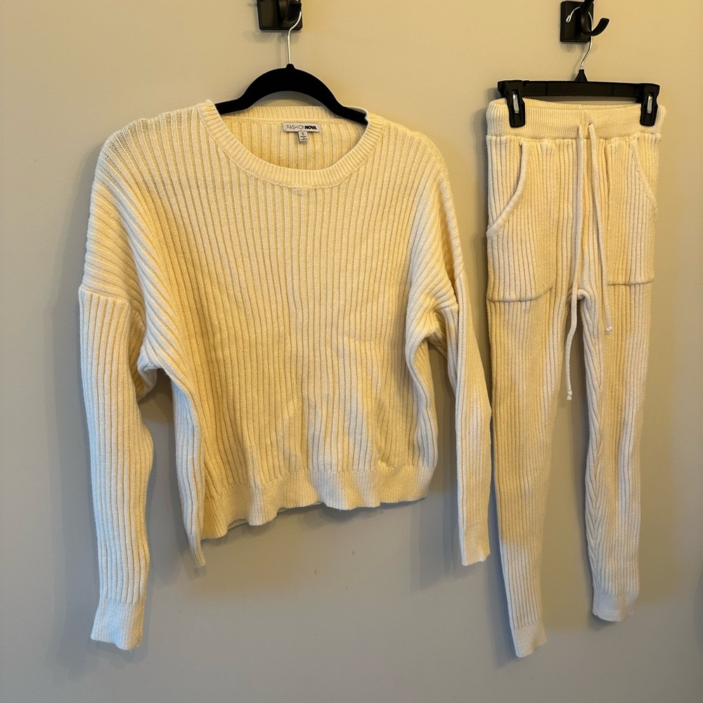 Knit set